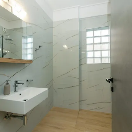 Studio Ιπποκράτους * Patras